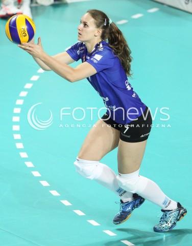  03.11.2017 OSTROWIEC SWIETOKRZYSKI <br />SIATKOWKA LIGA SIATKOWKI KOBIET LSK 2017/2018 WOMEN VOLLEYBALL POLAND POLISH LEAGUE <br />MECZ KSZO OSTROWIEC SWIETOKRZYSKI - DEVELOPRES SKYRES RZESZOW <br />N/Z EWA ZAK SYLWETKA <br /> 