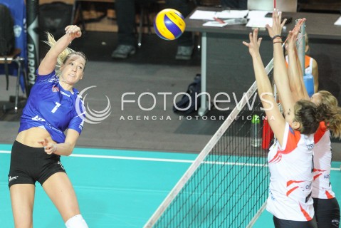  03.11.2017 OSTROWIEC SWIETOKRZYSKI <br />SIATKOWKA LIGA SIATKOWKI KOBIET LSK 2017/2018 WOMEN VOLLEYBALL POLAND POLISH LEAGUE <br />MECZ KSZO OSTROWIEC SWIETOKRZYSKI - DEVELOPRES SKYRES RZESZOW <br />N/Z HELENE ROUSSEAUX <br /> 
