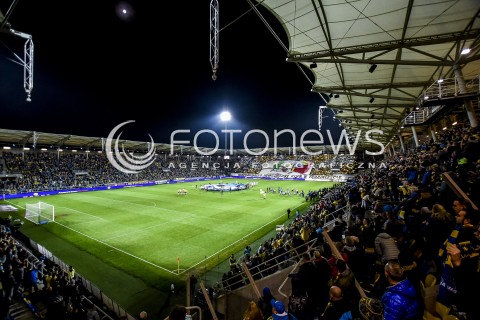  03.11.2017 GDYNIA <br />PILKA NOZNA - EKSTRAKLASA SEZON 2017/2018<br />MECZ ARKA GDYNIA - LECHIA GDANSK<br />N/Z ROZPOCZECIE MECZU OPRAWA KIBICOW ARKI<br /> 