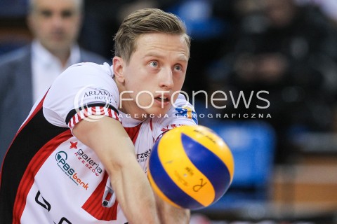  04.11.2017 RZESZOW<br />SIATKOWKA PLUSLIGA 2017/2018 MEN VOLLEYBALL POLAND POLISH PLUS LIGA LEAGUE SEASON 2017/2018<br />MECZ ASSECO RESOVIA RZESZOW - INDYKPOL AZS OLSZTYN <br />N/Z ELVISS KRASTINS SYLWETKA <br /> 