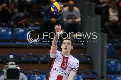  04.11.2017 RZESZOW<br />SIATKOWKA PLUSLIGA 2017/2018 MEN VOLLEYBALL POLAND POLISH PLUS LIGA LEAGUE SEASON 2017/2018<br />MECZ ASSECO RESOVIA RZESZOW - INDYKPOL AZS OLSZTYN <br />N/Z BARTLOMIEJ LEMANSKI SYLWETKA <br /> 