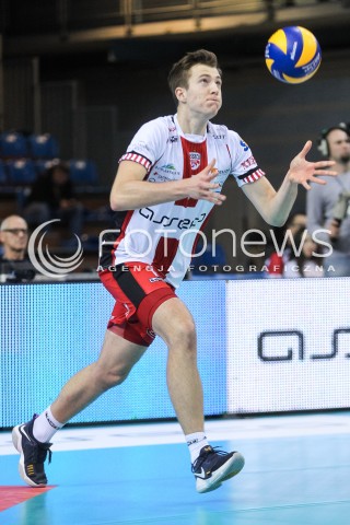  04.11.2017 RZESZOW<br />SIATKOWKA PLUSLIGA 2017/2018 MEN VOLLEYBALL POLAND POLISH PLUS LIGA LEAGUE SEASON 2017/2018<br />MECZ ASSECO RESOVIA RZESZOW - INDYKPOL AZS OLSZTYN <br />N/Z MICHAL KEDZIERSKI SYLWETKA <br /> 