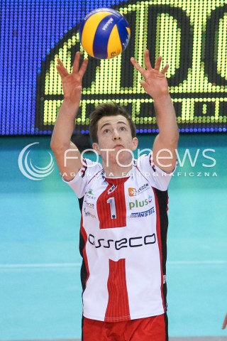  04.11.2017 RZESZOW<br />SIATKOWKA PLUSLIGA 2017/2018 MEN VOLLEYBALL POLAND POLISH PLUS LIGA LEAGUE SEASON 2017/2018<br />MECZ ASSECO RESOVIA RZESZOW - INDYKPOL AZS OLSZTYN <br />N/Z MICHAL KEDZIERSKI SYLWETKA <br /> 