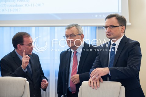  07.11.2017 WARSZAWA<br />POSIEDZENIE RADY MINISTROW<br />N/Z MARIUSZ KAMINSKI ZBIGNIEW ZIOBRO ANDRZEJ ADAMCZYK<br /> 