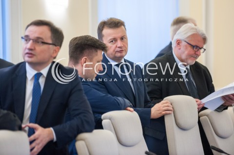  07.11.2017 WARSZAWA<br />POSIEDZENIE RADY MINISTROW<br />N/Z MARIUSZ BLASZCZAK ZBIGNIEW ZIOBRO WITOLD WASZCZYKOWSKI<br /> 