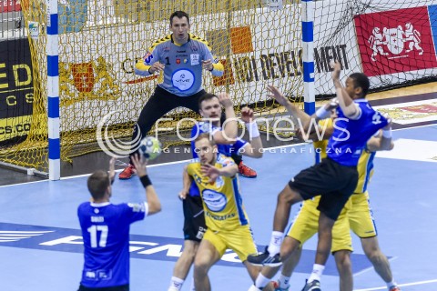  07.11.2017 GDANSK<br />
PILKA RECZNA - PGNIG SUPERLIGA MEZCZYZN SEZON 2017/2018<br />
MECZ WYBRZEZE GDANSK - PGE VIVE KIELCE<br />
N/Z SLAWOMIR SZMAL JACEK SULEJ<br />
 