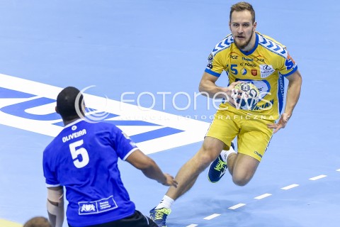  07.11.2017 GDANSK<br />
PILKA RECZNA - PGNIG SUPERLIGA MEZCZYZN SEZON 2017/2018<br />
MECZ WYBRZEZE GDANSK - PGE VIVE KIELCE<br />
N/Z RAMON OLIVEIRA MATEUSZ JACHLEWSKI<br />
 