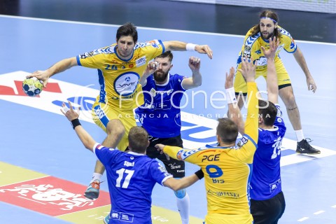  07.11.2017 GDANSK<br />
PILKA RECZNA - PGNIG SUPERLIGA MEZCZYZN SEZON 2017/2018<br />
MECZ WYBRZEZE GDANSK - PGE VIVE KIELCE<br />
N/Z MARKO MAMIC MICHAL BEDNAREK<br />
 