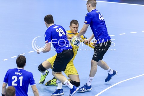  07.11.2017 GDANSK<br />
PILKA RECZNA - PGNIG SUPERLIGA MEZCZYZN SEZON 2017/2018<br />
MECZ WYBRZEZE GDANSK - PGE VIVE KIELCE<br />
N/Z MATEUSZ WROBEL BARTLOMIEJ BIS KAMIL ADAMCZYK<br />
 