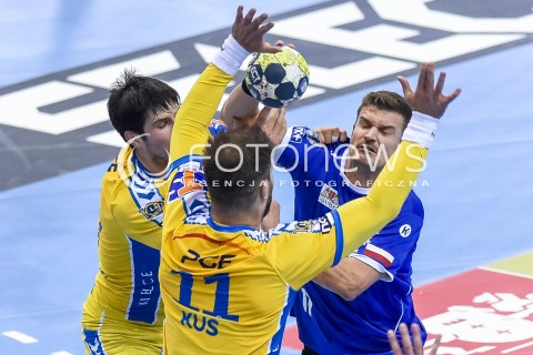  07.11.2017 GDANSK<br />PILKA RECZNA - PGNIG SUPERLIGA MEZCZYZN SEZON 2017/2018<br />MECZ WYBRZEZE GDANSK - PGE VIVE KIELCE<br />N/Z MATEUSZ KUS JACEK SULEJ<br /> 