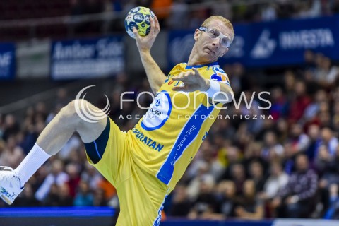  07.11.2017 GDANSK<br />PILKA RECZNA - PGNIG SUPERLIGA MEZCZYZN SEZON 2017/2018<br />MECZ WYBRZEZE GDANSK - PGE VIVE KIELCE<br />N/Z KAROL BIELECKI<br /> 