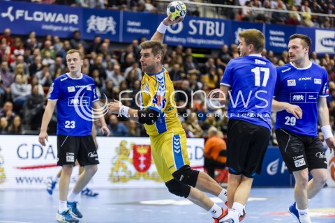  07.11.2017 GDANSK<br />PILKA RECZNA - PGNIG SUPERLIGA MEZCZYZN SEZON 2017/2018<br />MECZ WYBRZEZE GDANSK - PGE VIVE KIELCE<br />N/Z JULEN AGUINAGALDE JACEK SULEJ<br /> 