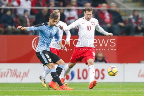  10.11.2017 WARSZAWA STADION NARODOWY <br />PILKA NOZNA REPREZENTACJA MECZ TOWARZYSKI<br />Football Friendly match <br />MECZ POLSKA - URUGWAJ ( Poland - URUGUAY ) <br />N/Z GRZEGORZ KRYCHOWIAK RODRIGO BENTANCUR <br /> 