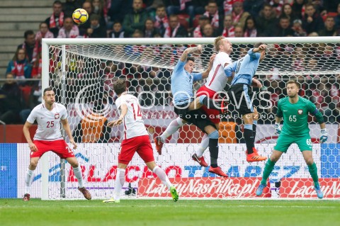  10.11.2017 WARSZAWA STADION NARODOWY <br />PILKA NOZNA REPREZENTACJA MECZ TOWARZYSKI<br />Football Friendly match <br />MECZ POLSKA - URUGWAJ ( Poland - URUGUAY ) <br />N/Z KAMIL GLIK JAROSLAW JACH RODRIGO BENTANCUR ARTUR BORUC <br /> 