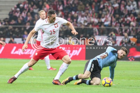  10.11.2017 WARSZAWA STADION NARODOWY <br />PILKA NOZNA REPREZENTACJA MECZ TOWARZYSKI<br />Football Friendly match <br />MECZ POLSKA - URUGWAJ ( Poland - URUGUAY ) <br />N/Z JAROSLAW JACH NAHITAN NANDEZ <br /> 