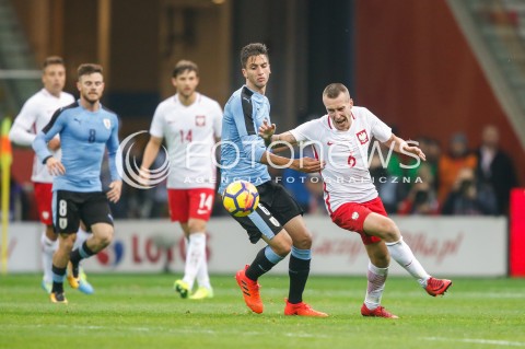  10.11.2017 WARSZAWA STADION NARODOWY <br />PILKA NOZNA REPREZENTACJA MECZ TOWARZYSKI<br />Football Friendly match <br />MECZ POLSKA - URUGWAJ ( Poland - URUGUAY ) <br />N/Z JACEK GORALSKI RODRIGO BENTANCUR <br /> 