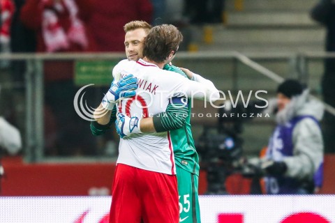 10.11.2017 WARSZAWA STADION NARODOWY <br />PILKA NOZNA REPREZENTACJA MECZ TOWARZYSKI<br />Football Friendly match <br />MECZ POLSKA - URUGWAJ ( Poland - URUGUAY ) <br />N/Z GRZEGORZ KRYCHOWIAK ARTUR BORUC ZAKONCZENIE REPREZENTACYJNEJ KARIERY<br /> 