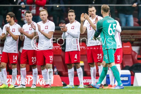  10.11.2017 WARSZAWA STADION NARODOWY <br />PILKA NOZNA REPREZENTACJA MECZ TOWARZYSKI<br />Football Friendly match <br />MECZ POLSKA - URUGWAJ ( Poland - URUGUAY ) <br />N/Z ARTUR BORUC JAROSLAW JACH KAMIL GLIK KAMIL WILCZEK BARTOSZ BERESZYNSKI SZPALER ZAKONCZENIE KONIEC REPREZENTACYJNEJ KARIERY<br /> 