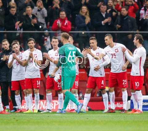  10.11.2017 WARSZAWA STADION NARODOWY <br />PILKA NOZNA REPREZENTACJA MECZ TOWARZYSKI<br />Football Friendly match <br />MECZ POLSKA - URUGWAJ ( Poland - URUGUAY ) <br />N/Z ARTUR BORUC JAROSLAW JACH THIAGO CIONEK GRZEGORZ KRYCHOWIAK KAMIL GLIK KAMIL WILCZEK BARTOSZ BERESZYNSKI SZPALER ZAKONCZENIE KONIEC REPREZENTACYJNEJ KARIERY<br /> 
