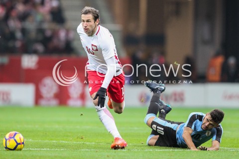  10.11.2017 WARSZAWA STADION NARODOWY <br />PILKA NOZNA REPREZENTACJA MECZ TOWARZYSKI<br />Football Friendly match <br />MECZ POLSKA - URUGWAJ ( Poland - URUGUAY ) <br />N/Z GRZEGORZ KRYCHOWIAK GIORGIAN DE ARRASCAETA <br /> 