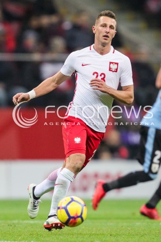  10.11.2017 WARSZAWA STADION NARODOWY <br />PILKA NOZNA REPREZENTACJA MECZ TOWARZYSKI<br />Football Friendly match <br />MECZ POLSKA - URUGWAJ ( Poland - URUGUAY ) <br />N/Z KAMIL WILCZEK SYLWETKA <br /> 
