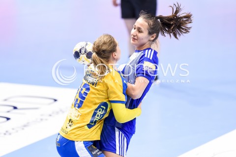  10.11.2017 GDYNIA<br />EHF LIGA MISTRZYN W PILCE RECZNEJ KOBIET SEZON 2017/2018<br />EFH WOMENS HANDBALL CHAMPIONS LEAGUE SEASON 2017/2018<br />MECZ VISTAL GDYNIA - NYKOBING FALSTER<br />N/Z ANNA LAGERQUIST JOANNA KOZLOWSKA<br /> 