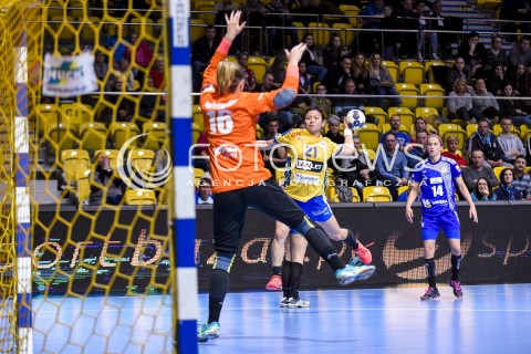  10.11.2017 GDYNIA<br />EHF LIGA MISTRZYN W PILCE RECZNEJ KOBIET SEZON 2017/2018<br />EFH WOMENS HANDBALL CHAMPIONS LEAGUE SEASON 2017/2018<br />MECZ VISTAL GDYNIA - NYKOBING FALSTER<br />N/Z WERONIKA KORDOWIECKA AYAKA IKEHARA MAGDALENA STANULEWICZ<br /> 