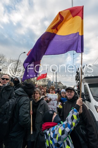  11.11.2017 WARSZAWA<br />MANIFESTACJA ZA WOLNOSC WASZA I NASZA DEMONSTRACJA ANTYFASZYSTOWSKA<br />N/Z ROMAN KURKIEWICZ<br /> 
