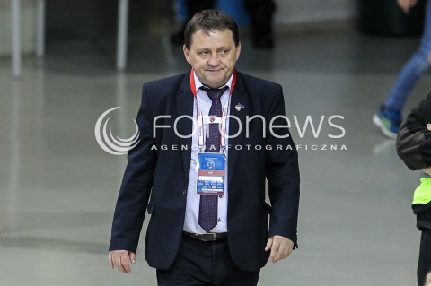  11.11.2017 RZESZOW POLAND<br />SIATKOWKA LIGA MISTRZYN <br />2018 CEV VOLLEYBALL CHAMPIONS LEAGUE - WOMEN <br />MECZ DEVELOPRES SKYRES RZESZOW - NOVA KBM BRANIK MARIBOR<br />N/Z WIESLAW KOZIEL - WICEPREZES DEVELOPRESU<br /> 