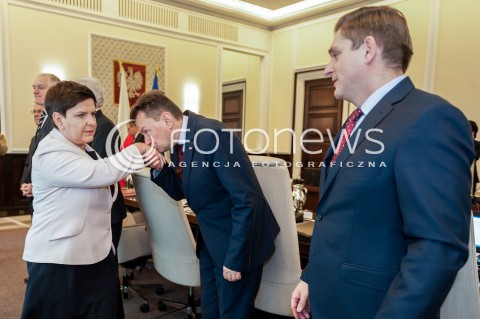  14.11.2017 WARSZAWA <br />POSIEDZENIE RADY MINISTROW <br />N/Z PREMIER BEATA SZYDLO MARIUSZ BLASZCZAK BARTOSZ KOWNACKI<br /> 