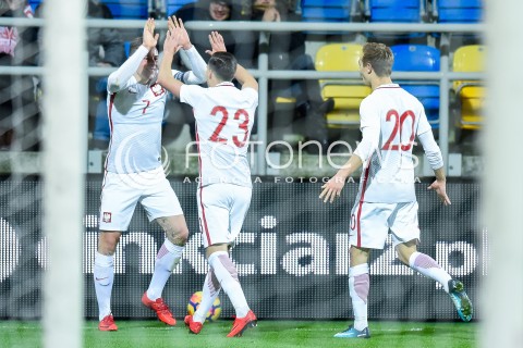  14.11.2017 GDYNIA<br />PILKA NOZNA REPREZENTACJA U21<br />KWALIFIKACJE DO MISTRZOSTW EUROPY 2019 European Championship 2019 Qualifying Round<br />MECZ POLSKA - DANIA ( Poland - Denmark )<br />N/Z SZYMON ZURKOWSKI KONRAD MICHALAK ROBERT GUMNY BRAMKA RADOSC GOL NA 3:0<br /> 