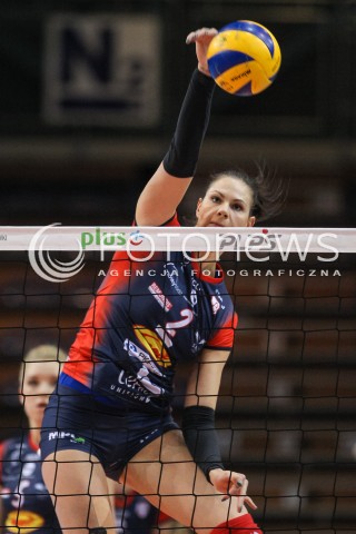 15.11.2017 RZESZOW <br />SIATKOWKA LIGA SIATKOWKI KOBIET LSK 2017/2018 WOMEN VOLLEYBALL POLAND POLISH LEAGUE <br />MECZ DEVELOPRES SKYRES RZESZOW - GROT BUDOWLANI LODZ <br />N/Z GABRIELA POLANSKA SYLWETKA ATAK <br /> 