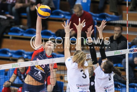  15.11.2017 RZESZOW <br />SIATKOWKA LIGA SIATKOWKI KOBIET LSK 2017/2018 WOMEN VOLLEYBALL POLAND POLISH LEAGUE <br />MECZ DEVELOPRES SKYRES RZESZOW - GROT BUDOWLANI LODZ <br />N/Z KAJA GROBELNA <br /> 