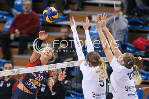  15.11.2017 RZESZOW <br />SIATKOWKA LIGA SIATKOWKI KOBIET LSK 2017/2018 WOMEN VOLLEYBALL POLAND POLISH LEAGUE <br />MECZ DEVELOPRES SKYRES RZESZOW - GROT BUDOWLANI LODZ <br />N/Z MARTYNA GRAJBER <br /> 