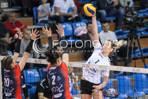  15.11.2017 RZESZOW <br />SIATKOWKA LIGA SIATKOWKI KOBIET LSK 2017/2018 WOMEN VOLLEYBALL POLAND POLISH LEAGUE <br />MECZ DEVELOPRES SKYRES RZESZOW - GROT BUDOWLANI LODZ <br />N/Z HELENE ROUSSEAUX <br /> 