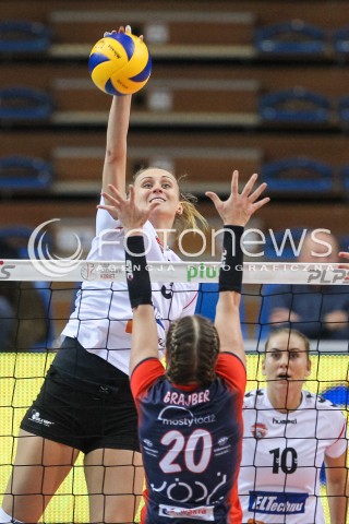  15.11.2017 RZESZOW <br />SIATKOWKA LIGA SIATKOWKI KOBIET LSK 2017/2018 WOMEN VOLLEYBALL POLAND POLISH LEAGUE <br />MECZ DEVELOPRES SKYRES RZESZOW - GROT BUDOWLANI LODZ <br />N/Z MONIKA PTAK <br /> 