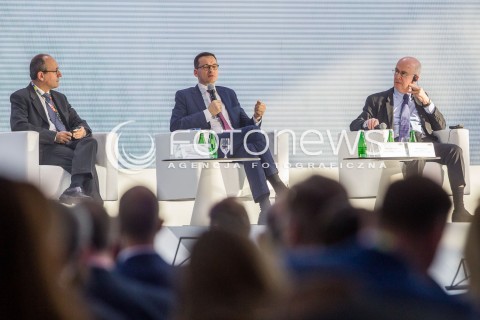  16.11.2017 JASIONKA CENTRUM WYSTAWIENNICZO - KONGRESOWE<br />KONGRES590 <br />N/Z MATEUSZ MORAWIECKI<br /> 