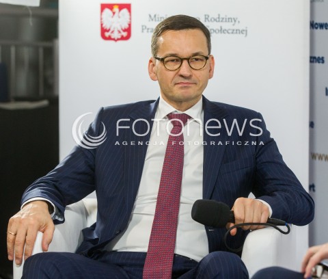  16.11.2017 JASIONKA CENTRUM WYSTAWIENNICZO - KONGRESOWE<br />KONGRES590 <br />N/Z MATEUSZ MORAWIECKI<br /> 