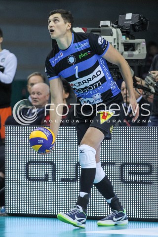  18.11.2017 RZESZOW <br />SIATKOWKA PLUS LIGA 2017/2018 MEN VOLLEYBALL POLAND POLISH PLUSLIGA LEAGUE SEASON 2017/2018 <br />MECZ ASSECO RESOVIA RZESZOW - CERRAD CZARNI RADOM <br />N/Z DMYTRO TERYOMENKO SYLWETKA <br /> 
