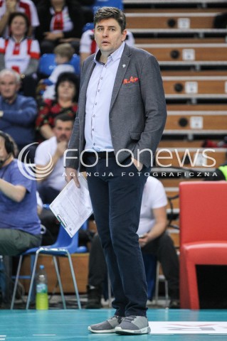  18.11.2017 RZESZOW <br />SIATKOWKA PLUS LIGA 2017/2018 MEN VOLLEYBALL POLAND POLISH PLUSLIGA LEAGUE SEASON 2017/2018 <br />MECZ ASSECO RESOVIA RZESZOW - CERRAD CZARNI RADOM <br />N/Z ROBERT PRYGIEL - I TRENER ( HEAD COACH ) SYLWETKA <br /> 