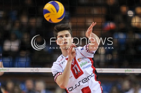  18.11.2017 RZESZOW <br />SIATKOWKA PLUS LIGA 2017/2018 MEN VOLLEYBALL POLAND POLISH PLUSLIGA LEAGUE SEASON 2017/2018 <br />MECZ ASSECO RESOVIA RZESZOW - CERRAD CZARNI RADOM <br />N/Z ALEKSANDER SLIWKA SYLWETKA <br /> 