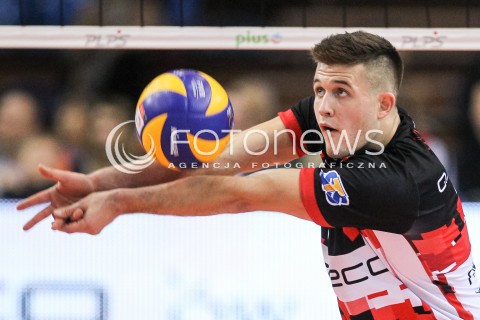  18.11.2017 RZESZOW <br />SIATKOWKA PLUS LIGA 2017/2018 MEN VOLLEYBALL POLAND POLISH PLUSLIGA LEAGUE SEASON 2017/2018 <br />MECZ ASSECO RESOVIA RZESZOW - CERRAD CZARNI RADOM <br />N/Z MATEUSZ MASLOWSKI SYLWETKA <br /> 