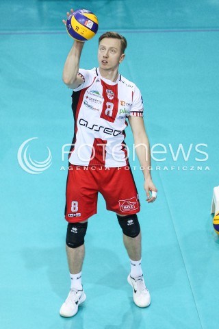  18.11.2017 RZESZOW <br />SIATKOWKA PLUS LIGA 2017/2018 MEN VOLLEYBALL POLAND POLISH PLUSLIGA LEAGUE SEASON 2017/2018 <br />MECZ ASSECO RESOVIA RZESZOW - CERRAD CZARNI RADOM <br />N/Z ELVISS KRASTINS SYLWETKA <br /> 