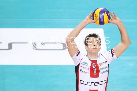  18.11.2017 RZESZOW <br />SIATKOWKA PLUS LIGA 2017/2018 MEN VOLLEYBALL POLAND POLISH PLUSLIGA LEAGUE SEASON 2017/2018 <br />MECZ ASSECO RESOVIA RZESZOW - CERRAD CZARNI RADOM <br />N/Z MICHAL KEDZIERSKI SYLWETKA <br /> 