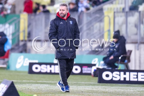  18.11.2017 GDANSK <br />PILKA NOZNA - EKSTRAKLASA SEZON 2017/2018<br />MECZ LECHIA GDANSK - WISLA PLOCK<br />N/Z JERZY BRZECZEK<br /> 