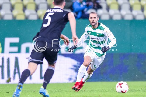  18.11.2017 GDANSK <br />PILKA NOZNA - EKSTRAKLASA SEZON 2017/2018<br />MECZ LECHIA GDANSK - WISLA PLOCK<br />N/Z BARTLOMIEJ SIELEWSKI FLAVIO PAIXAO<br /> 