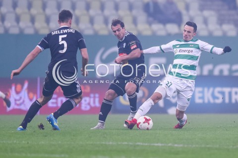  18.11.2017 GDANSK <br />PILKA NOZNA - EKSTRAKLASA SEZON 2017/2018<br />MECZ LECHIA GDANSK - WISLA PLOCK<br />N/Z BARTLOMIEJ SIELEWSKI GIORGI MEREBASHVILI RAFAL WOLSKI<br /> 