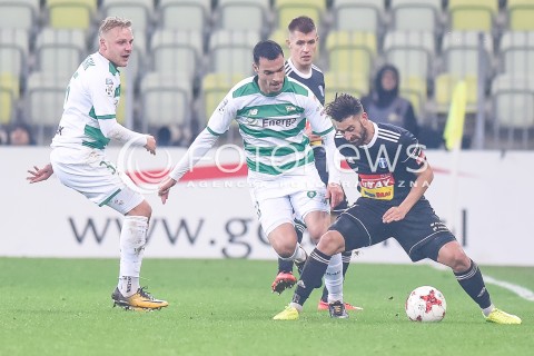  18.11.2017 GDANSK <br />PILKA NOZNA - EKSTRAKLASA SEZON 2017/2018<br />MECZ LECHIA GDANSK - WISLA PLOCK<br />N/Z DANIEL LUKASIK JOAO NUNES NICO VARELA<br /> 
