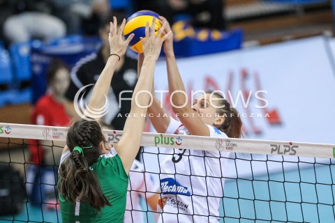  19.11.2017 RZESZOW <br />SIATKOWKA LIGA SIATKOWKI KOBIET LSK 2017/2018 WOMEN VOLLEYBALL POLAND POLISH LEAGUE <br />MECZ DEVELOPRES SKYRES RZESZOW - IMPEL WROCLAW <br />N/Z MONIKA PTAK VALERIE NICHOL <br /> 