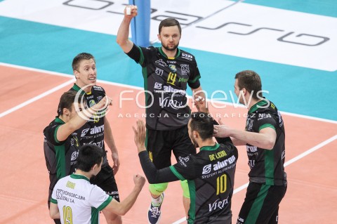  22.11.2017 RZESZOW <br />SIATKOWKA PLUS LIGA 2017/2018 MEN VOLLEYBALL POLAND POLISH PLUSLIGA LEAGUE SEASON 2017/2018 <br />MECZ ASSECO RESOVIA RZESZOW - ALURON VIRTU WARTA ZAWIERCIE <br />N/Z GRZEGORZ PAJAK DAVID SMITH RADOSC EMOCJE <br /> 